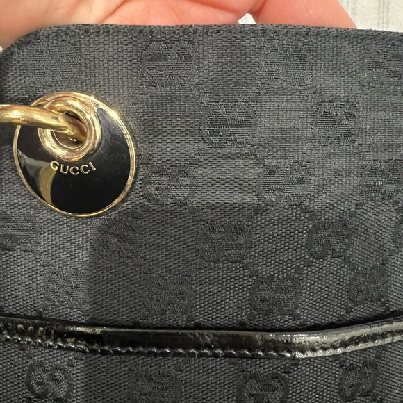 Gucci GG Shoulder Bag - Picture 14 of 15